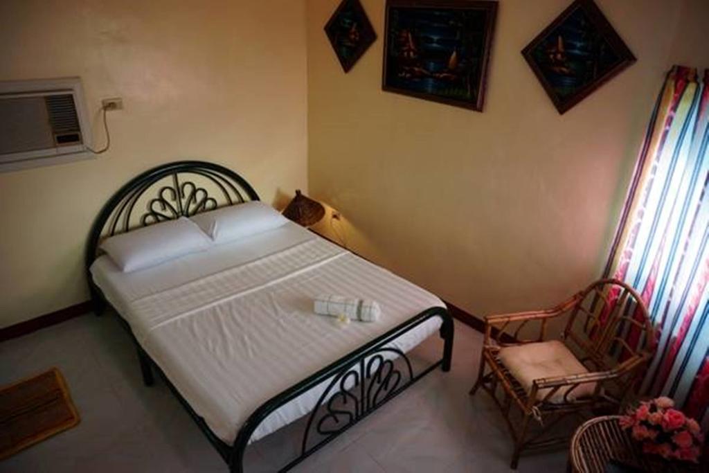 Rama International Beach Resort Botolan Zimmer foto
