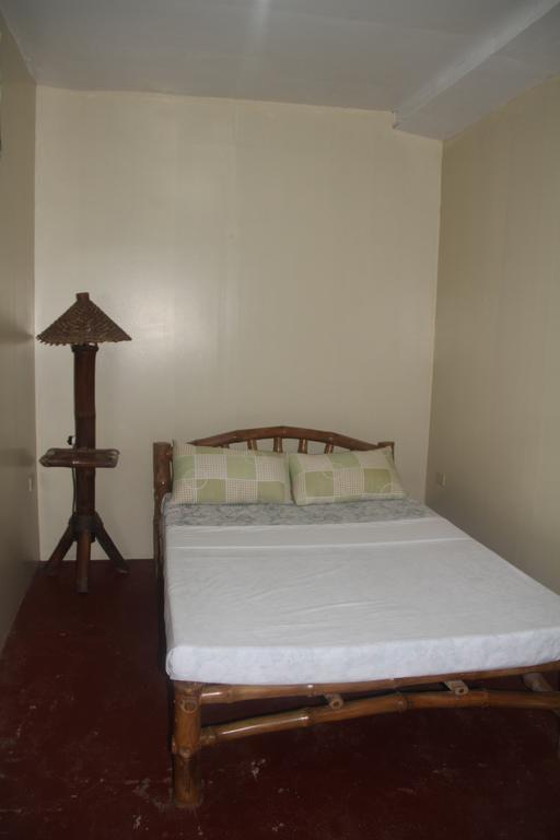Rama International Beach Resort Botolan Zimmer foto
